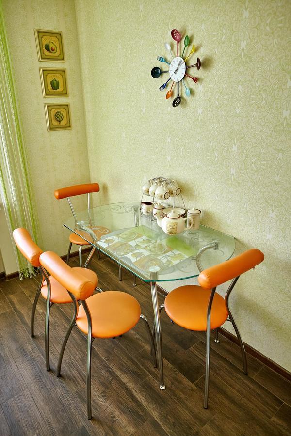City Center Lux Family Apartment ヴィーンヌィツャ エクステリア 写真