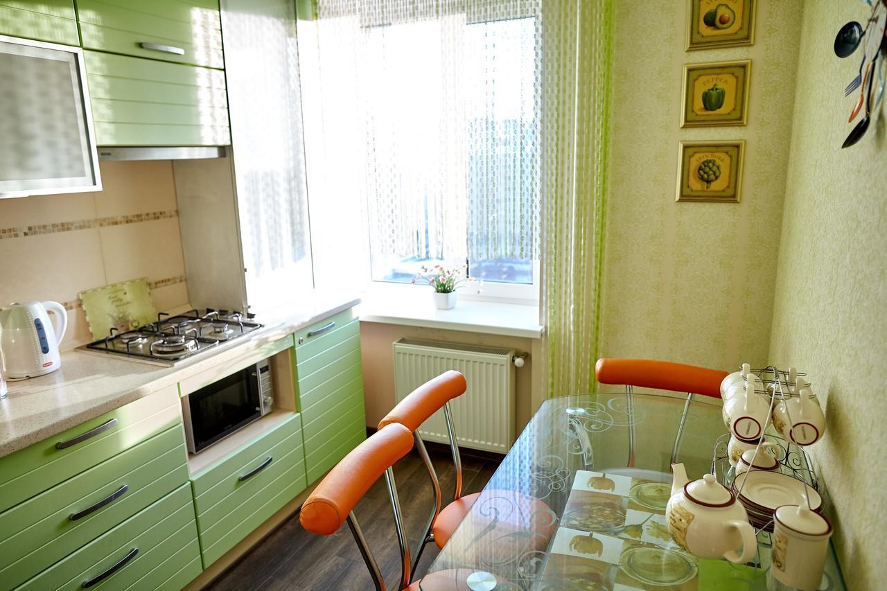 City Center Lux Family Apartment ヴィーンヌィツャ エクステリア 写真