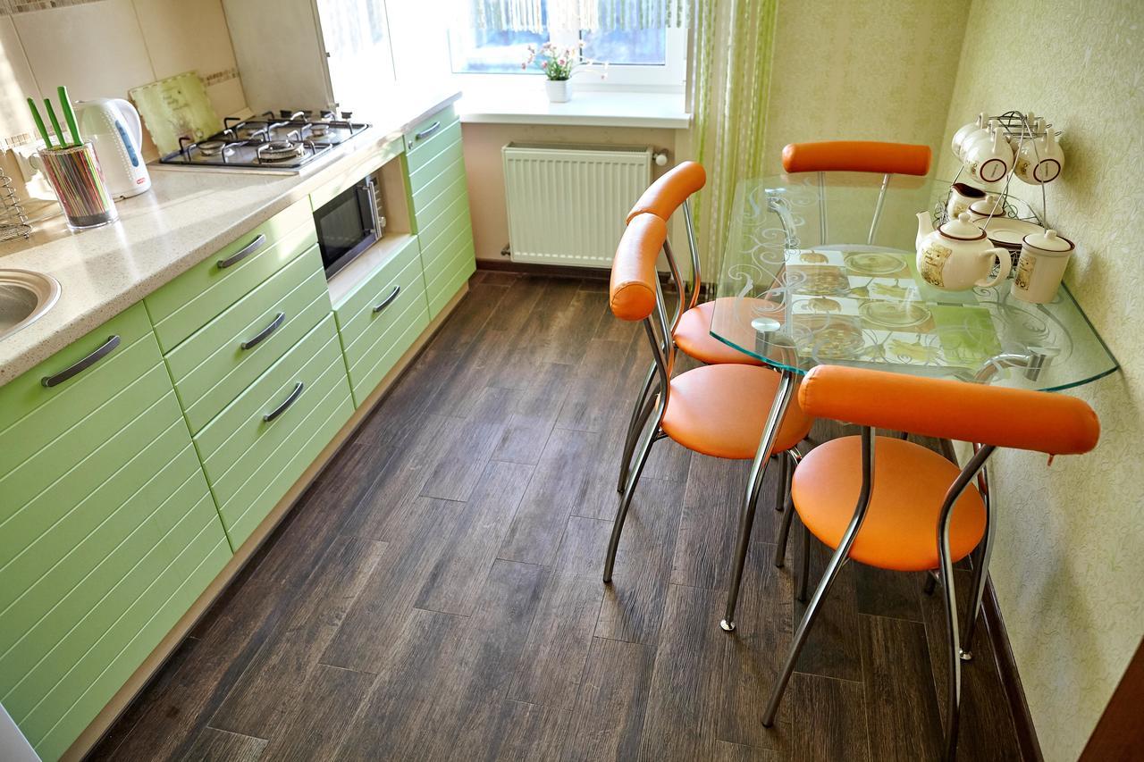 City Center Lux Family Apartment ヴィーンヌィツャ エクステリア 写真